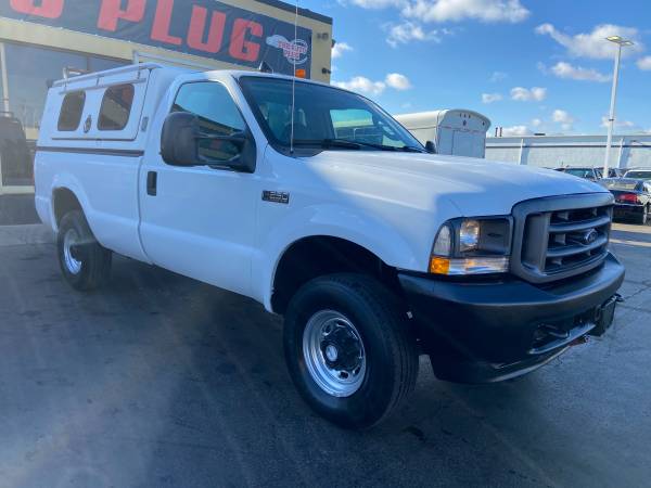 2004 Ford F-250 Super Duty 5.4L V8 8 Foot Bed 4x4 1 Owner Vehicle -... for sale in Elmhurst, IL – photo 12