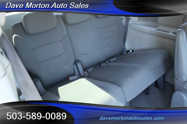 2008 Chrysler Town & Country Touring - - by dealer for sale in Salem, OR – photo 16