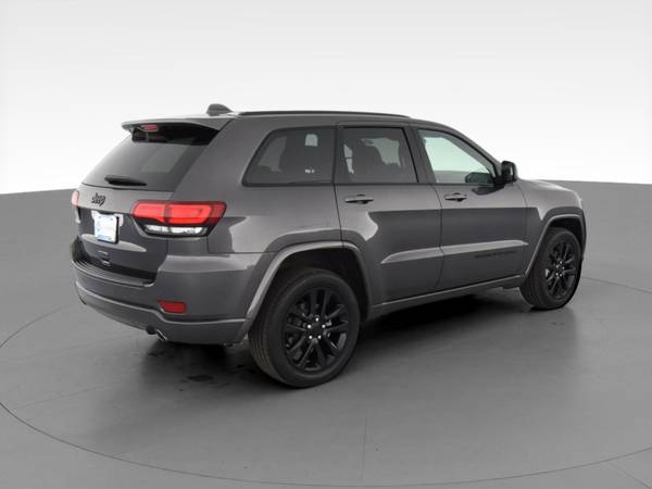 2019 Jeep Grand Cherokee Upland Sport Utility 4D suv Gray - FINANCE... for sale in Knoxville, TN – photo 11