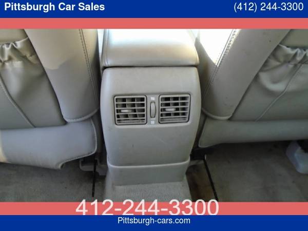 2005 Toyota Camry 4dr Sdn XLE Auto with Electronic distributorless for sale in Pittsburgh, PA – photo 19