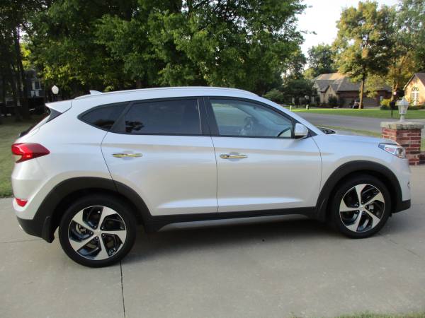 2016 Hyundai Tucson Limited - cars & trucks - by owner - vehicle... for sale in Owasso, OK – photo 5