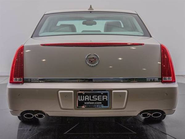 2011 Cadillac DTS Premium Collection - - by dealer for sale in Wichita, KS – photo 11
