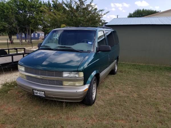 2003 Chevrolet Astro for sale in Liberty Hill, TX – photo 4