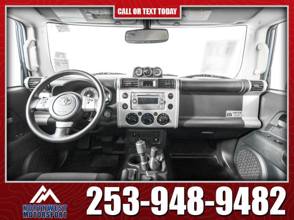 2014 Toyota FJ Cruiser 4x4 - - by dealer - vehicle for sale in PUYALLUP, WA – photo 3
