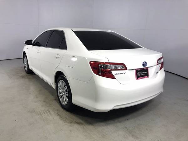 2014 Toyota Camry Hybrid LE SKU:EU136780 Sedan - cars & trucks - by... for sale in Naperville, IL – photo 11