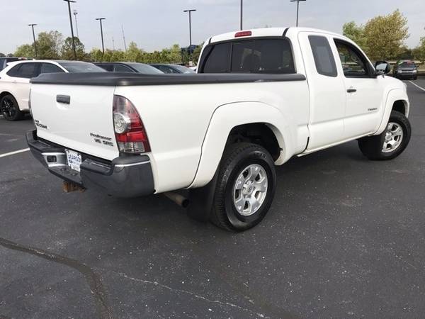 2012 Toyota Tacoma PreRunner for sale in Zionsville, IN – photo 5