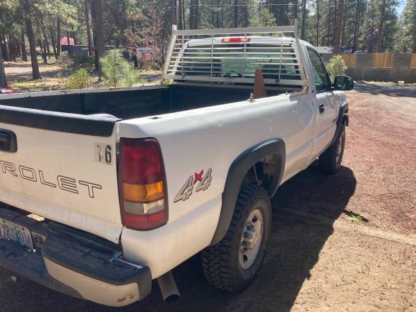 2001 Silverado 2500hd 4x4 with plow for sale in Bend, OR – photo 6