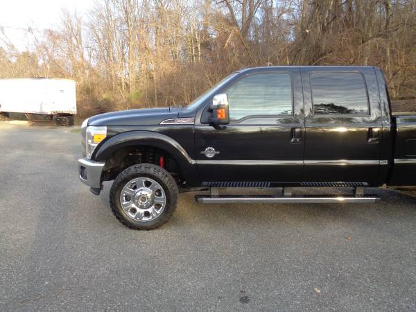 2013 Ford F-250 SD Lariat Crew Cab Long Bed 4WD 6.7 Diesel - cars &... for sale in Waynesboro, PA – photo 2