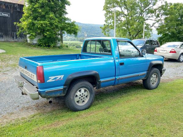 91 Chevy Z71 5-spd 4x4 5.7L for sale in Bedford, PA – photo 10