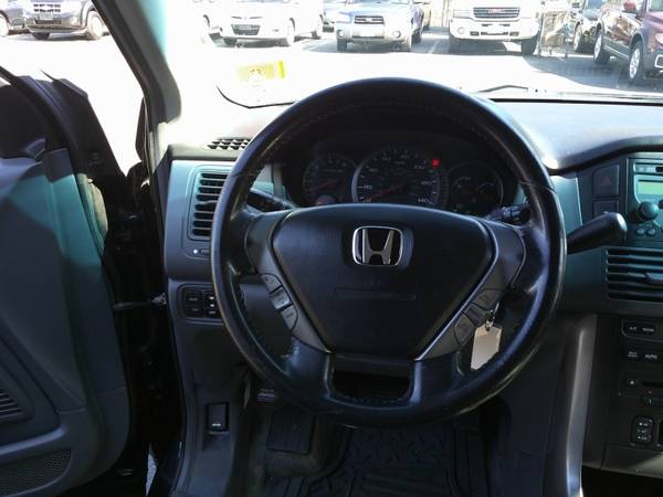2005 Honda Pilot EX-L AT - - by dealer - vehicle for sale in Hooksett, MA – photo 14