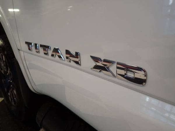 2017 Nissan Titan XD 5.0 Cummins, White for sale in Gretna, KS – photo 7