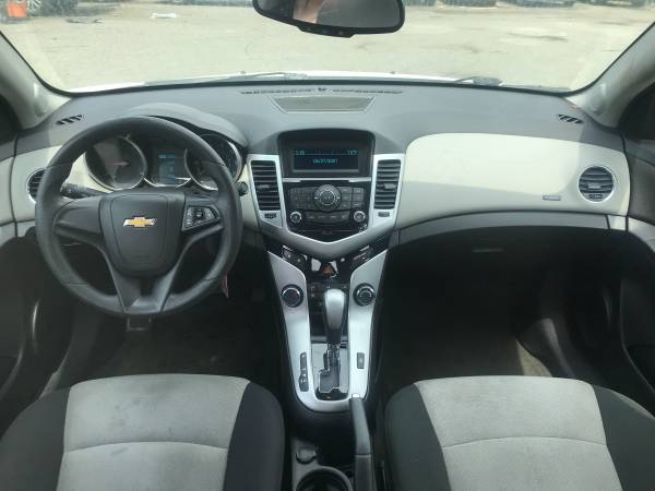 2013 Chevrolet Cruze - - by dealer - vehicle for sale in Highland Park, MI – photo 9