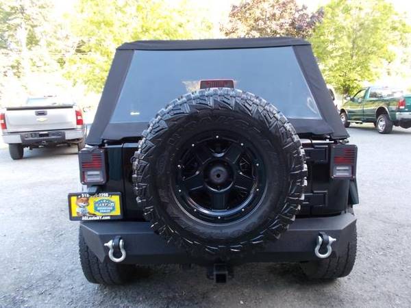 2012 Jeep Wrangler Unlimited 4WD 4dr Sahara - cars & trucks - by... for sale in Cohoes, NY – photo 8