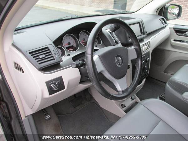 2010 VOLKSWAGEN ROUTAN SE LEATHER 2xTV/DVD HTD SEATS VW - cars & for sale in Mishawaka, IN – photo 10