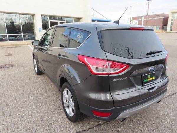 2016 Ford Escape SE - SUV - cars & trucks - by dealer - vehicle... for sale in Cincinnati, OH – photo 7