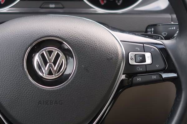 2018 Volkswagen VW Golf TSI SE 4-Door - cars & trucks - by dealer -... for sale in Indianapolis, IN – photo 24