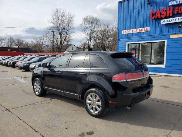 2008 Lincoln MKX Base AWD 4dr SUV - BEST CASH PRICES AROUND! - cars for sale in Warren, MI – photo 4