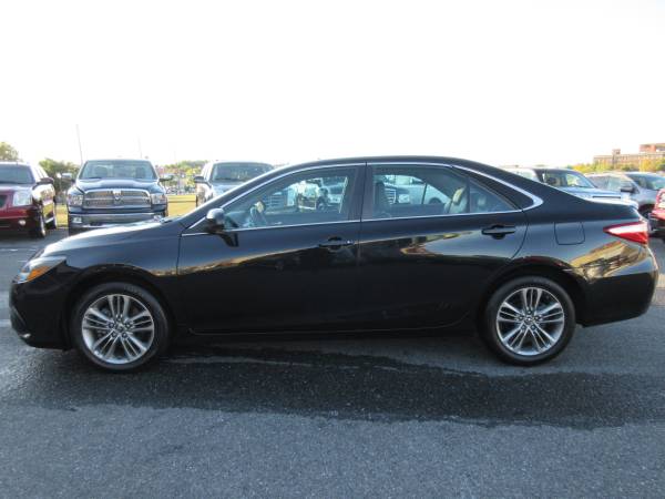 ** 2015 TOYOTA CAMRY SE- LOADED! LOW MILES! CLEAN! GUARANTEED FINANCE! for sale in Lancaster, PA – photo 4