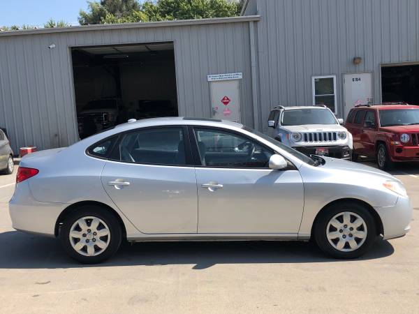 2007 HYUNDAI ELANTRA.124K.CLEAN TITLE.RUNS GREAT. FINANCING AVAILABLE. for sale in Omaha, NE – photo 6