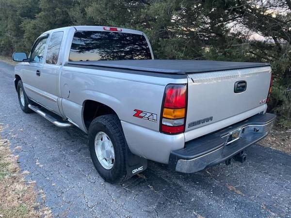 2004 GMC SIERRA EXT 4X4 **88,000 MILES** ONE OWNER ZERO ACCIDENT... for sale in VALLLEY FALLS, KS – photo 6