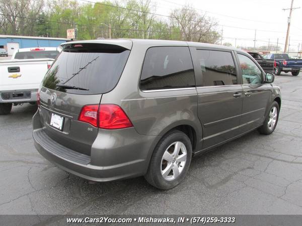 2010 VOLKSWAGEN ROUTAN SE LEATHER 2xTV/DVD HTD SEATS VW - cars & for sale in Mishawaka, IN – photo 6