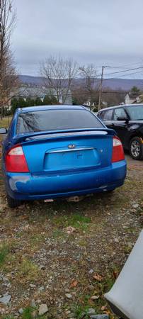 2007 Kia Spectra 5 - cars & trucks - by owner - vehicle automotive... for sale in Clarks Summit, PA – photo 2