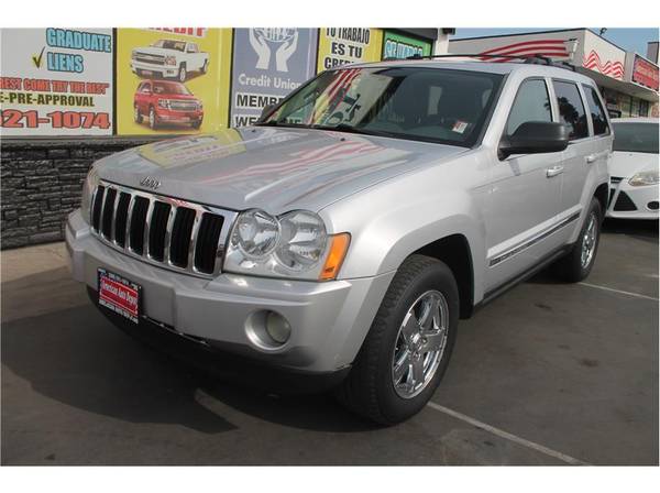 2005 Jeep Grand Cherokee Limited Sport Utility 4D - FREE FULL TANK... for sale in Modesto, CA – photo 2