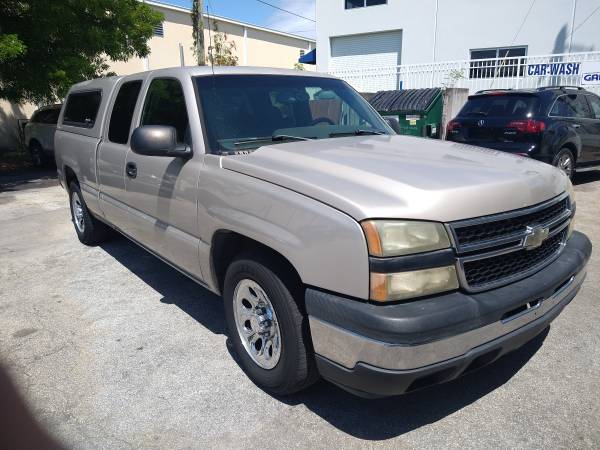 Chevy Silverado extended cab, topper - - by dealer for sale in Boca Raton, FL – photo 5