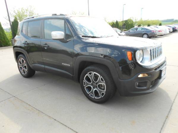 2015 Jeep Renegade Limited for sale in Iowa City, IA – photo 4