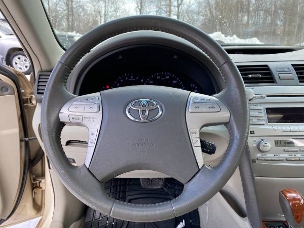 *****2010 TOYOTA CAMRY XLE***** - cars & trucks - by dealer -... for sale in south burlington, VT – photo 14
