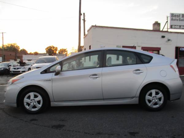 2011 Toyota Prius II **Clean Title/Reliable & Gas Saver** - cars &... for sale in Roanoke, VA – photo 4