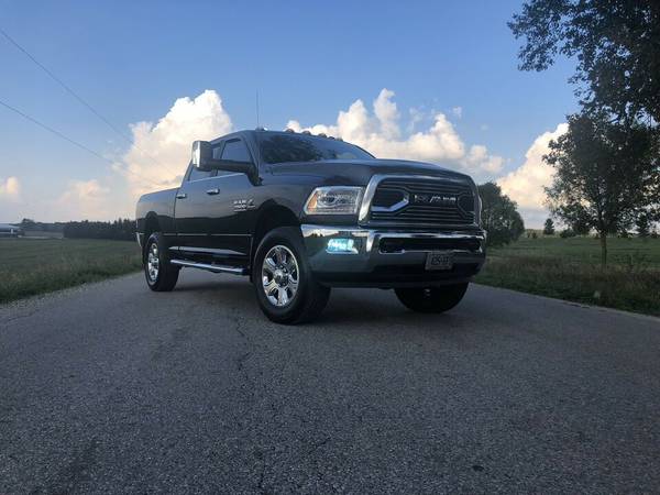 2018 Ram 2500 4x4 Diesel Crew Cab Truck for sale in Milford, IL – photo 2
