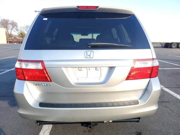 2006 Honda Odyssey V6 170,000 miles !super clean! - cars & trucks -... for sale in Bloomfield, CT – photo 7