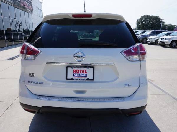 2016 Nissan Rogue SL FWD suv Pearl White for sale in Baton Rouge , LA – photo 7
