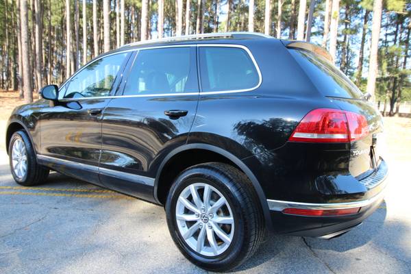 2015 VOLKSWAGEN TOUAREG AWD - - by dealer - vehicle for sale in Garner, NC – photo 3