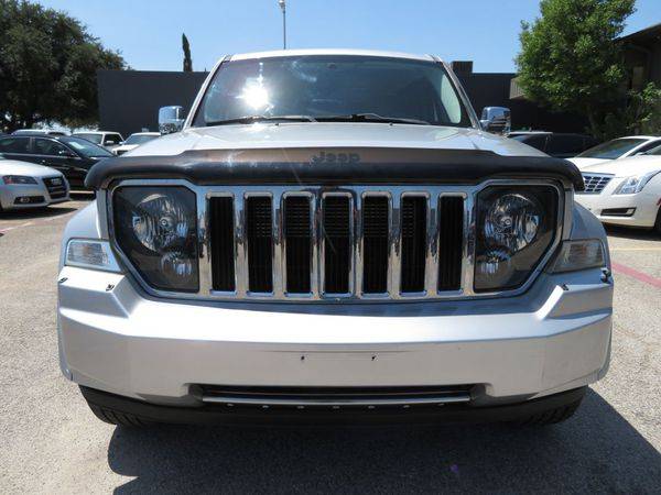 2011 JEEP LIBERTY SPORT -EASY FINANCING AVAILABLE for sale in Richardson, TX – photo 2