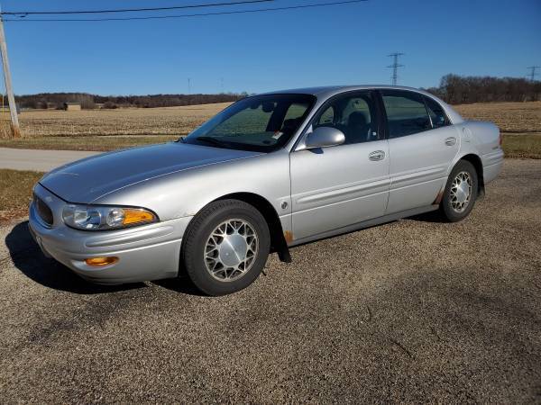2002 Buick Lesabre!! 3800 Motor!! Leather!! ONE OWNER!! Very NICE!!... for sale in Freeport, WI – photo 2