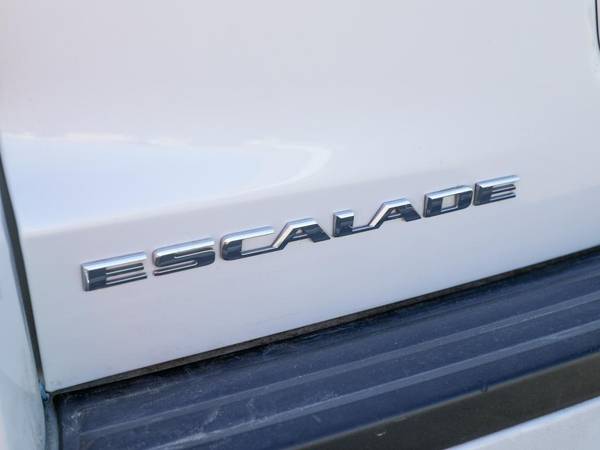 2017 Cadillac Escalade Premium Luxury 6.2L V8 *4x4* SUV ALL FRESH... for sale in Spokane, WA – photo 24