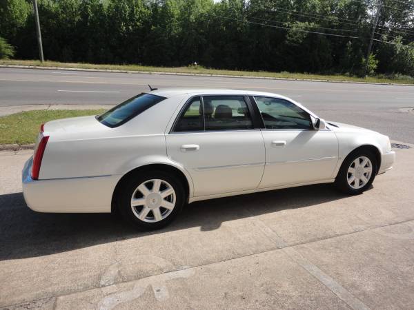 2007 Cadillac DTS - - by dealer - vehicle automotive for sale in Sanford, NC – photo 8