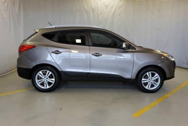$132/mo 2011 Hyundai Tucson Bad Credit & No Money Down OK - cars &... for sale in Lemont, IL – photo 2
