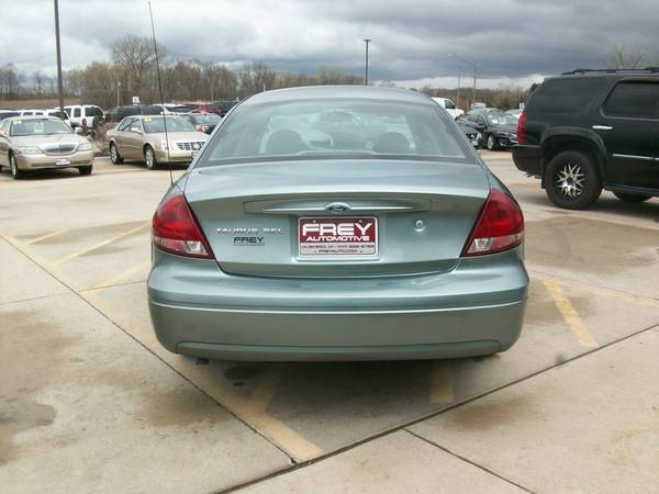 2006 FORD TAURUS SEL ONLY 44, 872 MILES - - by for sale in Muskego, WI – photo 8
