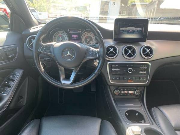2016 Mercedes-Benz GLA 250 4MATIC*AWD*Panoramic Roof*Low Miles* for sale in Fair Oaks, CA – photo 18