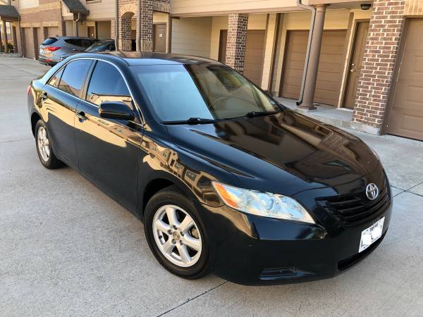 Camry low millage for sale in Katy, TX – photo 3