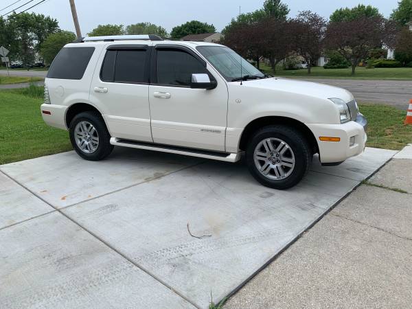 2007 Mercury Mountaineer for sale in Grand Island, NY – photo 2