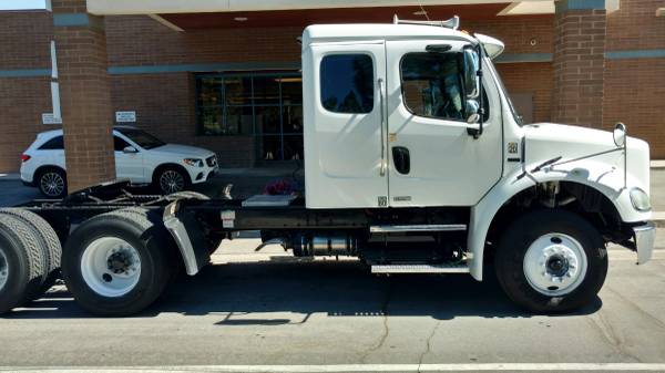 2010 Freightliner M2 Day Cab Tractor for sale in Simi Valley, CA – photo 2