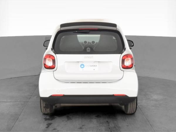 2017 smart fortwo Pure Hatchback Coupe 2D coupe White - FINANCE... for sale in Washington, District Of Columbia – photo 9