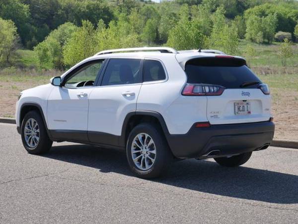 2019 Jeep Cherokee Latitude Plus for sale in Hudson, MN – photo 8