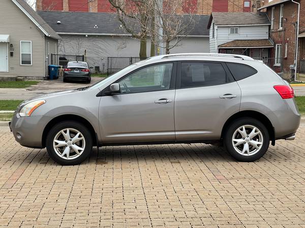 2009 Nissan Rogue SL - - by dealer - vehicle for sale in Aurora, IL – photo 2