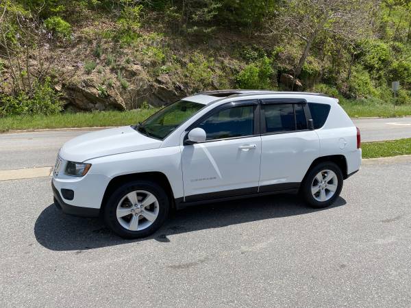 2014 Jeep Compass Latitude 4WD - - by dealer - vehicle for sale in Marshall, NC – photo 3