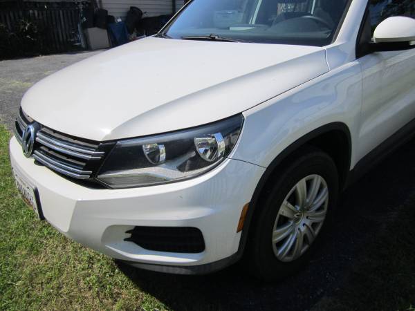 2012 VW Tiguan with manual transmission - cars & trucks - by owner -... for sale in Derwood, District Of Columbia – photo 9